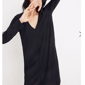 Madewell: Heather Long-Sleeve Button-Front Dress